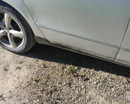 Серый Фольксваген Пассат, объемом двигателя 1.6 л и пробегом 280 тыс. км за 4000 $, фото 6 на Automoto.ua