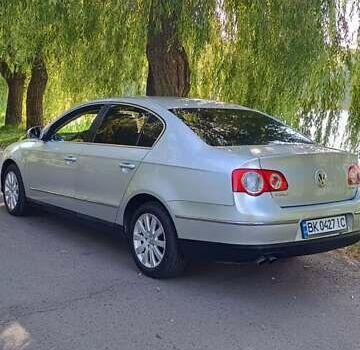 Серый Фольксваген Пассат, объемом двигателя 1.97 л и пробегом 250 тыс. км за 5500 $, фото 3 на Automoto.ua