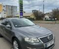 Серый Фольксваген Пассат, объемом двигателя 1.6 л и пробегом 319 тыс. км за 7100 $, фото 1 на Automoto.ua