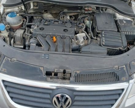 Серый Фольксваген Пассат, объемом двигателя 2 л и пробегом 275 тыс. км за 5200 $, фото 4 на Automoto.ua