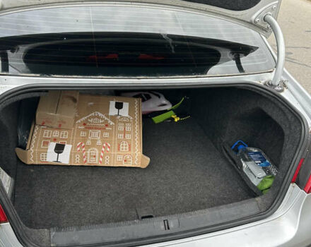 Серый Фольксваген Пассат, объемом двигателя 1.6 л и пробегом 267 тыс. км за 5000 $, фото 12 на Automoto.ua