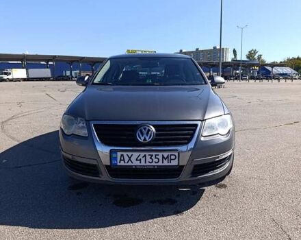 Сірий Фольксваген Пассат, об'ємом двигуна 2 л та пробігом 307 тис. км за 5900 $, фото 8 на Automoto.ua