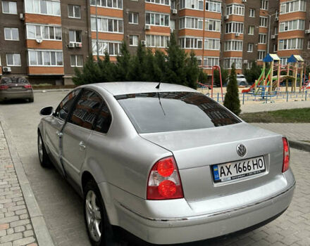 Серый Фольксваген Пассат, объемом двигателя 1.8 л и пробегом 319 тыс. км за 4750 $, фото 1 на Automoto.ua