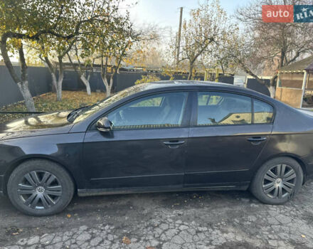 Серый Фольксваген Пассат, объемом двигателя 2 л и пробегом 350 тыс. км за 4999 $, фото 11 на Automoto.ua