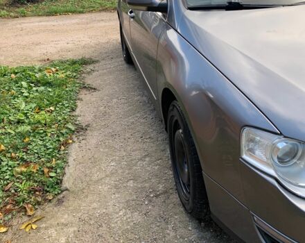 Серый Фольксваген Пассат, объемом двигателя 2 л и пробегом 341 тыс. км за 2996 $, фото 2 на Automoto.ua