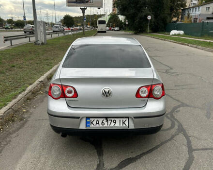 Серый Фольксваген Пассат, объемом двигателя 1.6 л и пробегом 267 тыс. км за 5000 $, фото 3 на Automoto.ua