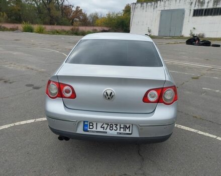 Серый Фольксваген Пассат, объемом двигателя 2 л и пробегом 275 тыс. км за 5200 $, фото 1 на Automoto.ua