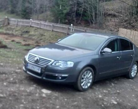 Серый Фольксваген Пассат, объемом двигателя 2 л и пробегом 236 тыс. км за 6500 $, фото 2 на Automoto.ua