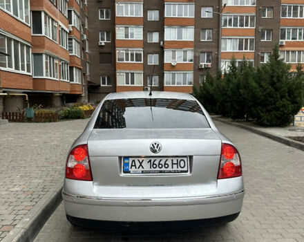 Серый Фольксваген Пассат, объемом двигателя 1.8 л и пробегом 319 тыс. км за 4750 $, фото 5 на Automoto.ua