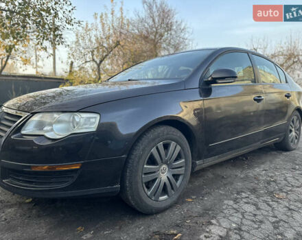 Серый Фольксваген Пассат, объемом двигателя 2 л и пробегом 350 тыс. км за 4999 $, фото 10 на Automoto.ua