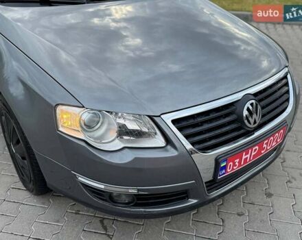 Серый Фольксваген Пассат, объемом двигателя 1.6 л и пробегом 185 тыс. км за 5950 $, фото 1 на Automoto.ua