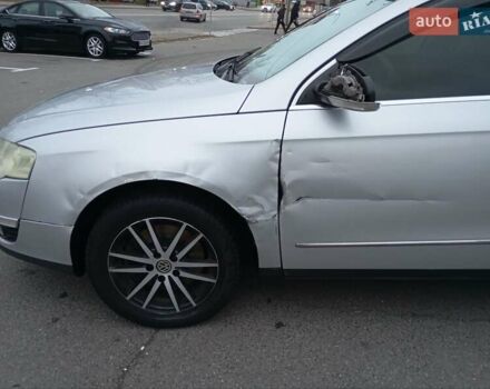 Серый Фольксваген Пассат, объемом двигателя 1.6 л и пробегом 396 тыс. км за 3900 $, фото 5 на Automoto.ua