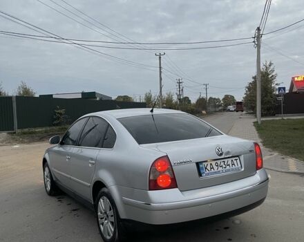 Серый Фольксваген Пассат, объемом двигателя 1.8 л и пробегом 218 тыс. км за 4000 $, фото 2 на Automoto.ua
