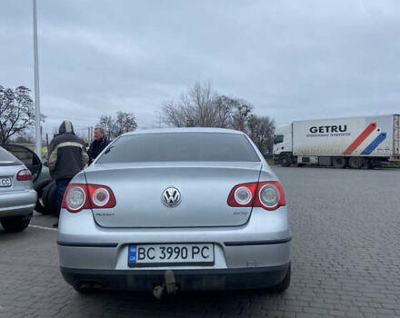 Серый Фольксваген Пассат, объемом двигателя 2 л и пробегом 378 тыс. км за 5400 $, фото 1 на Automoto.ua