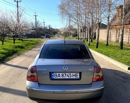 Серый Фольксваген Пассат, объемом двигателя 1.8 л и пробегом 270 тыс. км за 5400 $, фото 4 на Automoto.ua