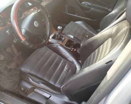 Серый Фольксваген Пассат, объемом двигателя 2 л и пробегом 253 тыс. км за 5500 $, фото 4 на Automoto.ua