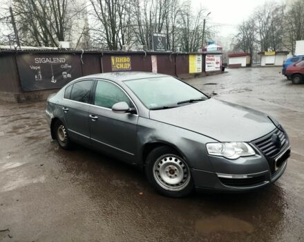 Серый Фольксваген Пассат, объемом двигателя 2 л и пробегом 401 тыс. км за 3500 $, фото 3 на Automoto.ua