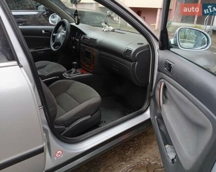 Сірий Фольксваген Пассат, об'ємом двигуна 1.9 л та пробігом 435 тис. км за 2600 $, фото 3 на Automoto.ua