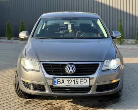 Серый Фольксваген Пассат, объемом двигателя 2 л и пробегом 263 тыс. км за 5000 $, фото 2 на Automoto.ua