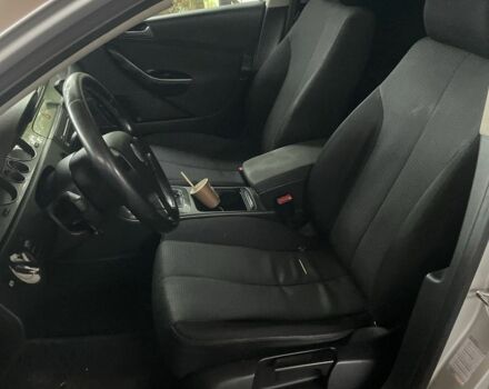 Сірий Фольксваген Пассат, об'ємом двигуна 2 л та пробігом 400 тис. км за 2350 $, фото 5 на Automoto.ua