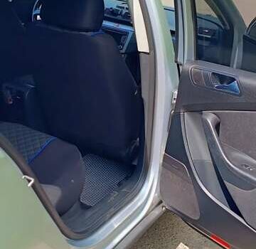 Серый Фольксваген Пассат, объемом двигателя 1.97 л и пробегом 250 тыс. км за 5500 $, фото 10 на Automoto.ua