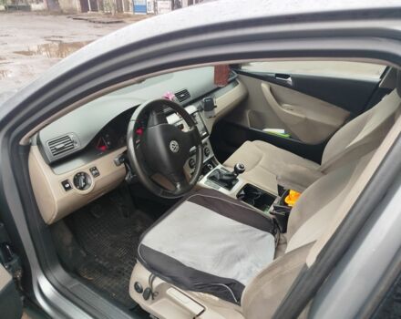 Серый Фольксваген Пассат, объемом двигателя 2 л и пробегом 401 тыс. км за 3500 $, фото 7 на Automoto.ua