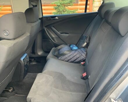 Серый Фольксваген Пассат, объемом двигателя 2 л и пробегом 341 тыс. км за 2996 $, фото 7 на Automoto.ua