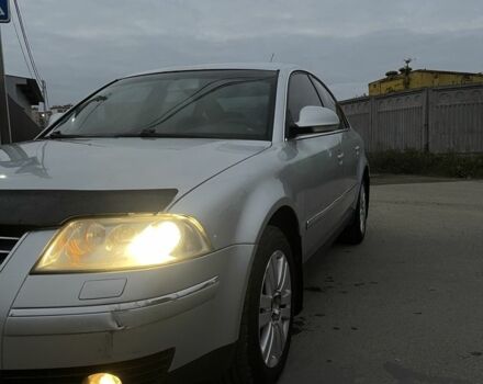 Серый Фольксваген Пассат, объемом двигателя 1.8 л и пробегом 218 тыс. км за 4000 $, фото 4 на Automoto.ua