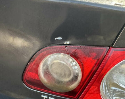 Серый Фольксваген Пассат, объемом двигателя 2 л и пробегом 350 тыс. км за 4999 $, фото 13 на Automoto.ua