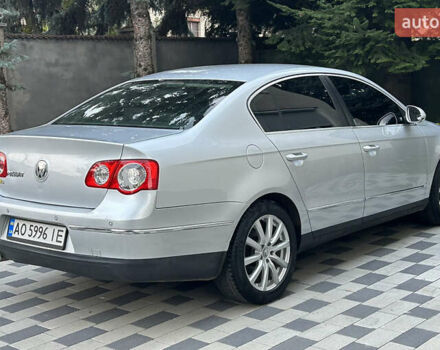 Сірий Фольксваген Пассат, об'ємом двигуна 2 л та пробігом 251 тис. км за 4999 $, фото 5 на Automoto.ua