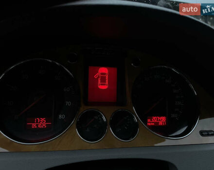 Серый Фольксваген Пассат, объемом двигателя 1.6 л и пробегом 208 тыс. км за 6200 $, фото 16 на Automoto.ua