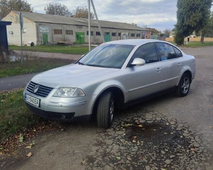 Серый Фольксваген Пассат, объемом двигателя 2 л и пробегом 312 тыс. км за 3600 $, фото 1 на Automoto.ua