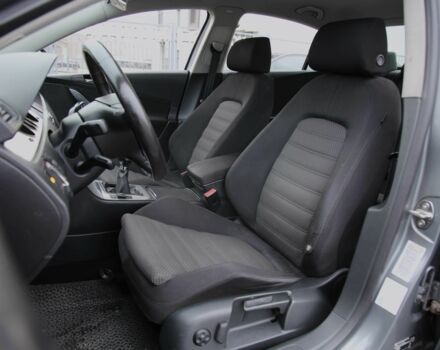 Сірий Фольксваген Пассат, об'ємом двигуна 2 л та пробігом 307 тис. км за 5800 $, фото 6 на Automoto.ua