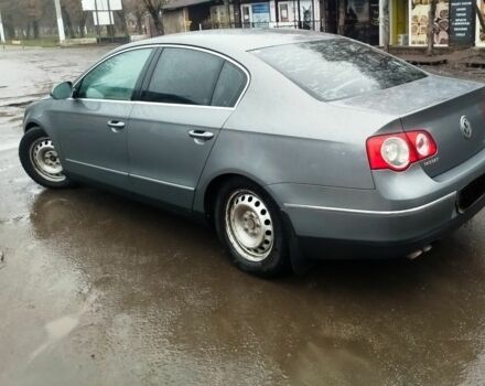 Серый Фольксваген Пассат, объемом двигателя 2 л и пробегом 401 тыс. км за 3500 $, фото 2 на Automoto.ua