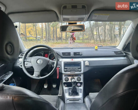 Серый Фольксваген Пассат, объемом двигателя 1.98 л и пробегом 302 тыс. км за 6000 $, фото 10 на Automoto.ua