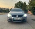Серый Фольксваген Пассат, объемом двигателя 2 л и пробегом 300 тыс. км за 5700 $, фото 1 на Automoto.ua