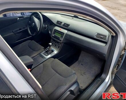 Серый Фольксваген Пассат, объемом двигателя 2 л и пробегом 280 тыс. км за 5300 $, фото 8 на Automoto.ua