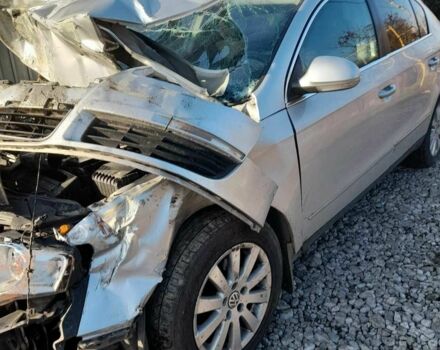 Серый Фольксваген Пассат, объемом двигателя 2 л и пробегом 270 тыс. км за 1200 $, фото 2 на Automoto.ua