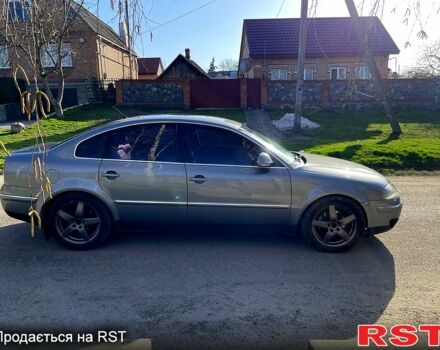 Серый Фольксваген Пассат, объемом двигателя 1.8 л и пробегом 270 тыс. км за 5400 $, фото 2 на Automoto.ua