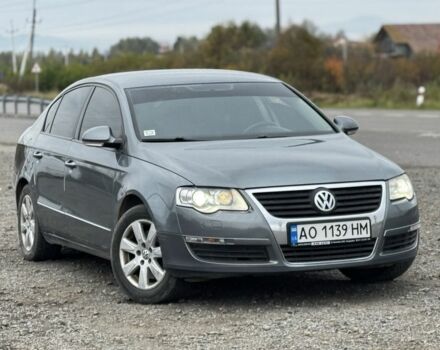 Серый Фольксваген Пассат, объемом двигателя 2 л и пробегом 250 тыс. км за 3350 $, фото 1 на Automoto.ua