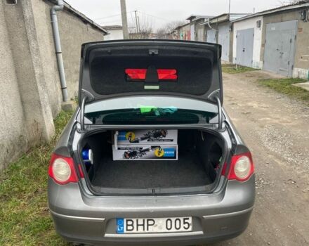 Сірий Фольксваген Пассат, об'ємом двигуна 2 л та пробігом 500 тис. км за 2400 $, фото 6 на Automoto.ua