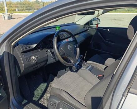 Сірий Фольксваген Пассат, об'ємом двигуна 2 л та пробігом 307 тис. км за 5900 $, фото 2 на Automoto.ua