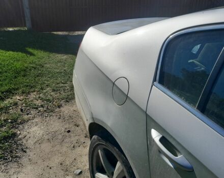 Серый Фольксваген Пассат, объемом двигателя 1.6 л и пробегом 280 тыс. км за 4000 $, фото 2 на Automoto.ua