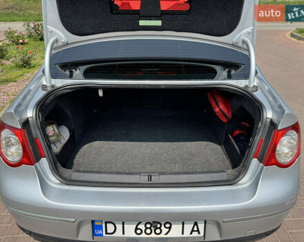 Серый Фольксваген Пассат, объемом двигателя 2 л и пробегом 238 тыс. км за 7000 $, фото 5 на Automoto.ua