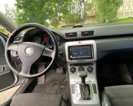 Серый Фольксваген Пассат, объемом двигателя 2 л и пробегом 240 тыс. км за 6300 $, фото 6 на Automoto.ua