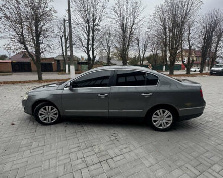 Серый Фольксваген Пассат, объемом двигателя 1.97 л и пробегом 436 тыс. км за 6000 $, фото 7 на Automoto.ua