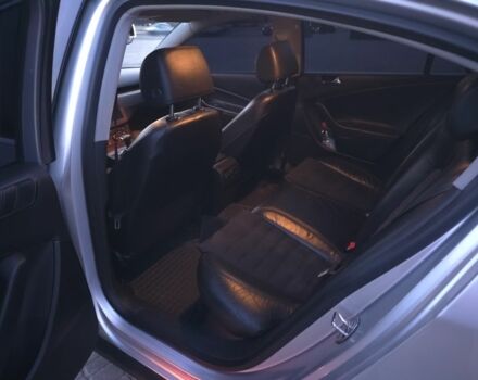 Сірий Фольксваген Пассат, об'ємом двигуна 2 л та пробігом 291 тис. км за 6000 $, фото 4 на Automoto.ua