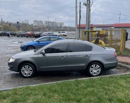Серый Фольксваген Пассат, объемом двигателя 1.6 л и пробегом 256 тыс. км за 5800 $, фото 7 на Automoto.ua