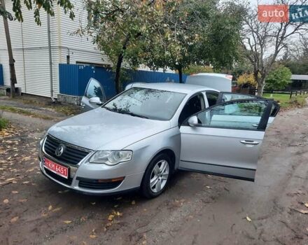 Серый Фольксваген Пассат, объемом двигателя 1.6 л и пробегом 175 тыс. км за 6850 $, фото 69 на Automoto.ua