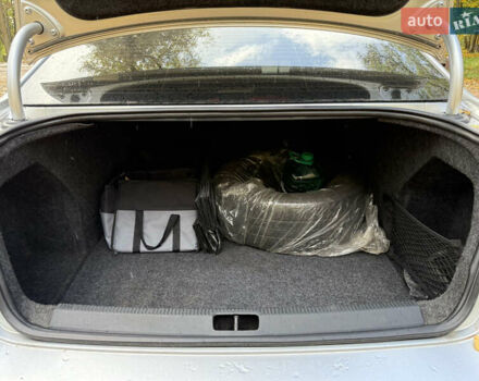 Серый Фольксваген Пассат, объемом двигателя 1.6 л и пробегом 264 тыс. км за 5900 $, фото 16 на Automoto.ua